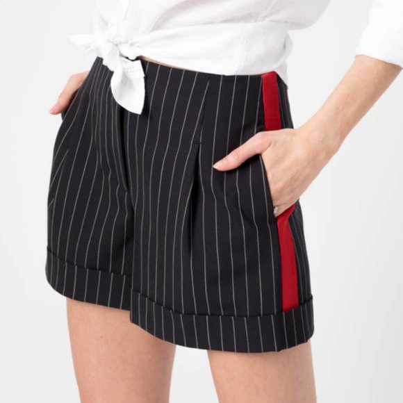 RAG & BONE Jess Pinstripe Short in Navy